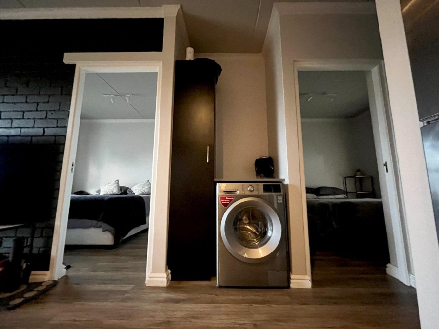 2 Bedroom Property for Sale in Buh Rein Estate Western Cape